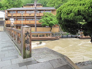 雨.jpg