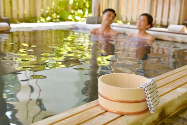 京都で貸切露天風呂・日帰り温泉も楽しめる！ご予約は嵐山温泉の花筏へ